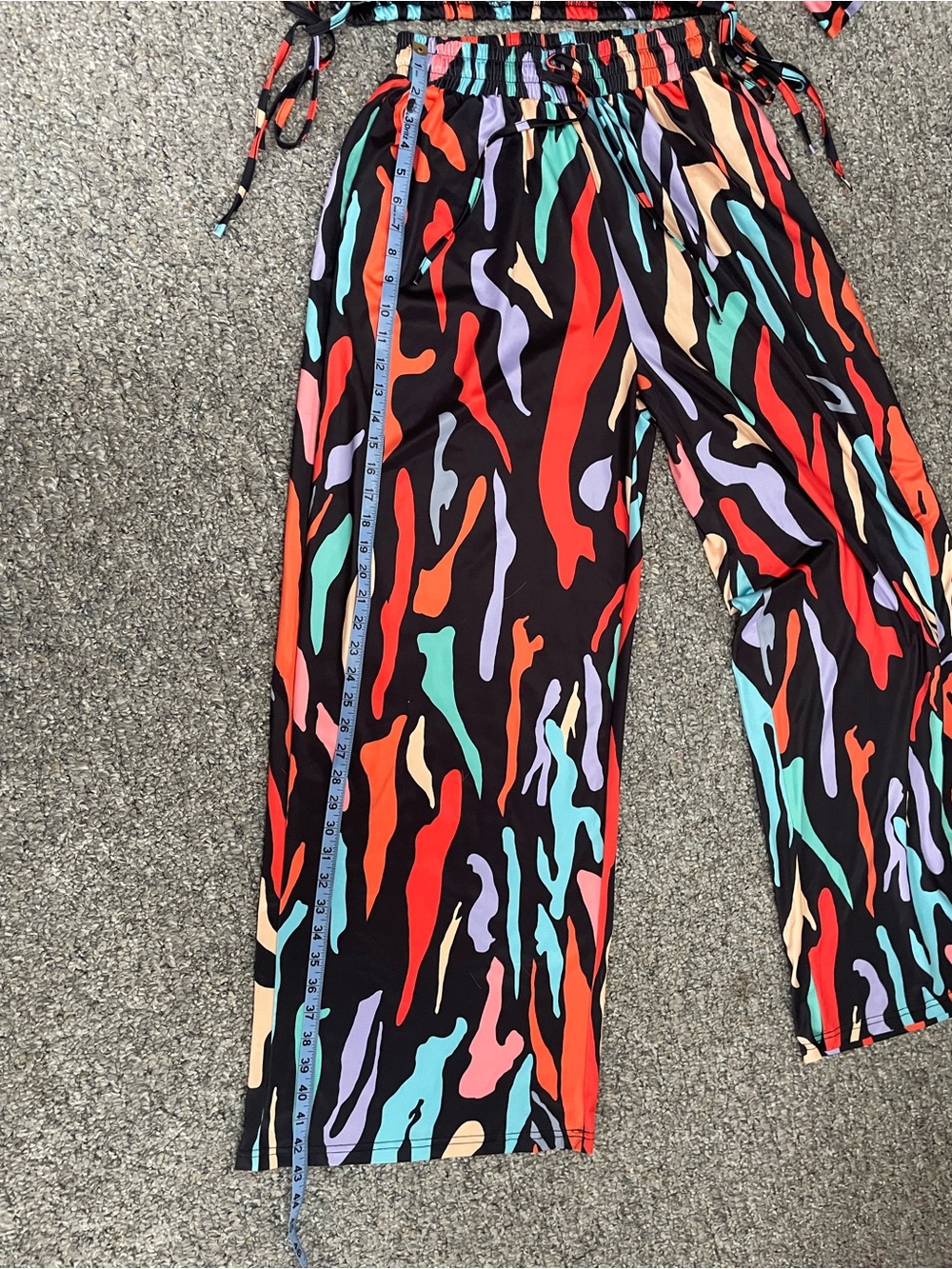 Colorful Abstract Print Wide-Leg Two Piece Matching Set - Picture 5 of 10